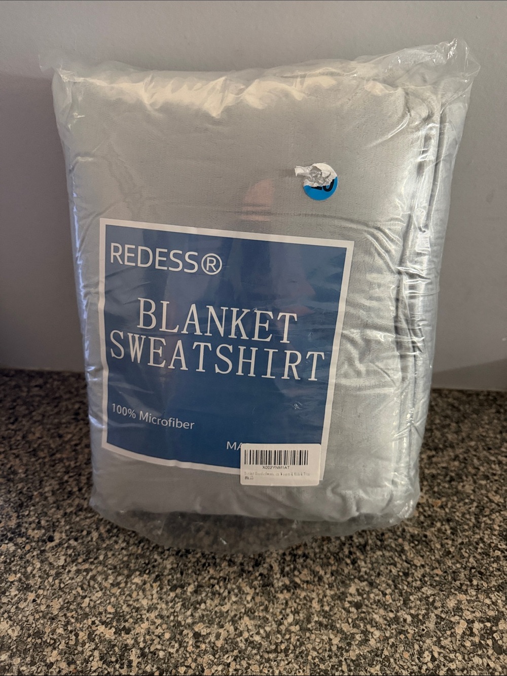 Redess Blanket Sweatshirt - Light Gray Wearable Throw